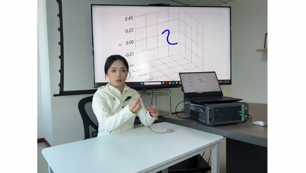 昊衡科技 多芯光纤三维形状传感系统，精准感知！